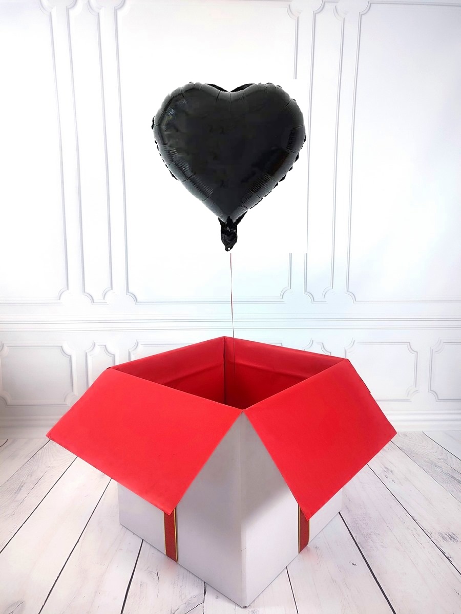 Box z balonem w kształcie serca - czarne