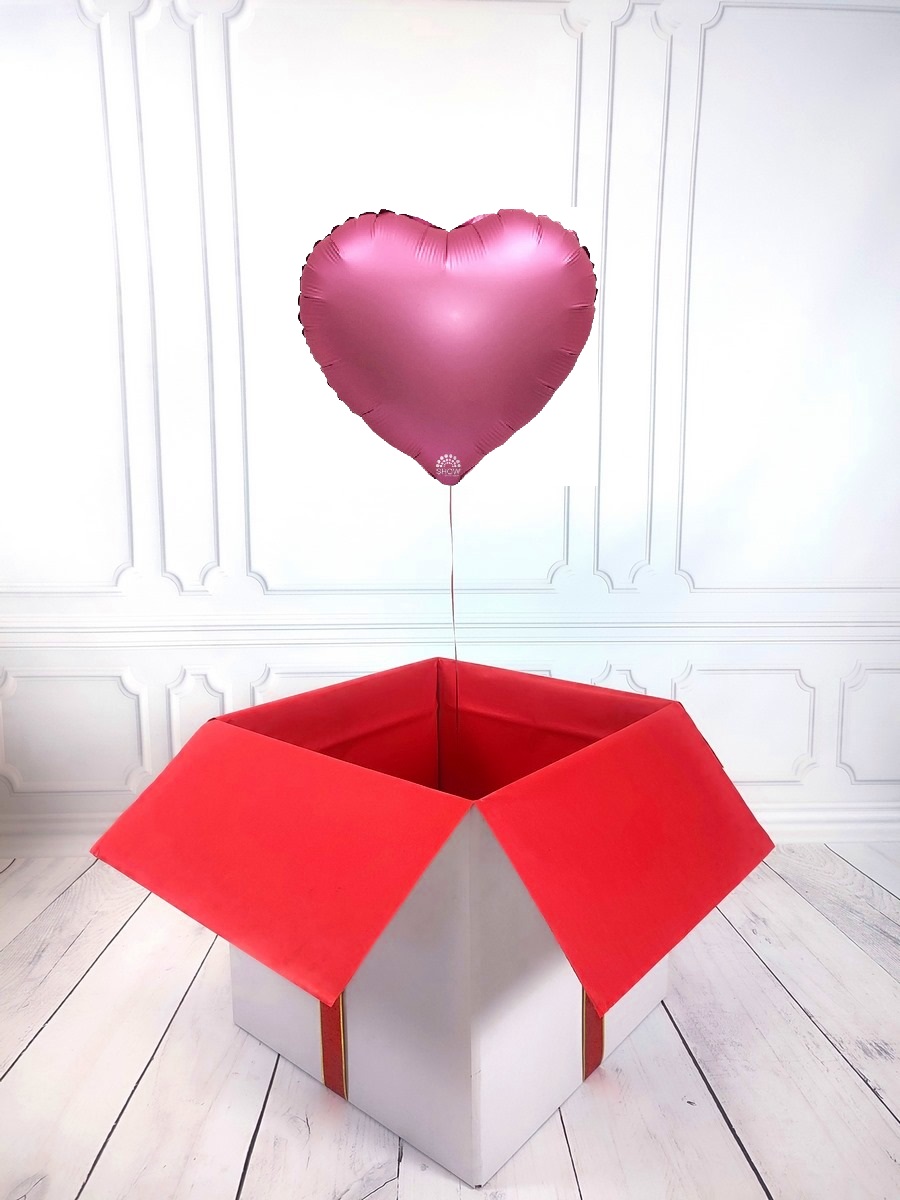 Box z balonem w kształcie serca - różowy mat