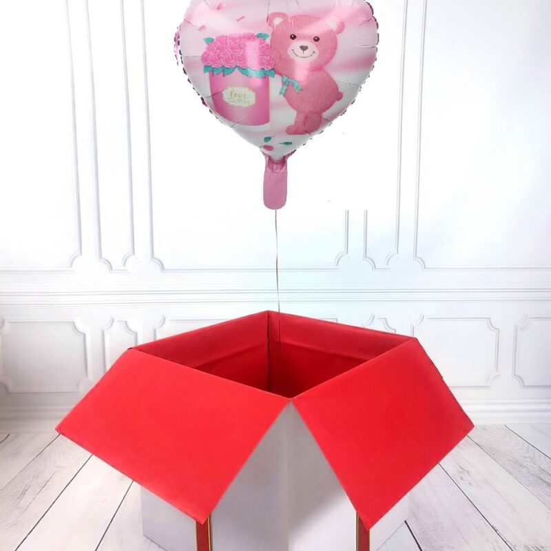 Box z balonem w kształcie serca z MISIEM