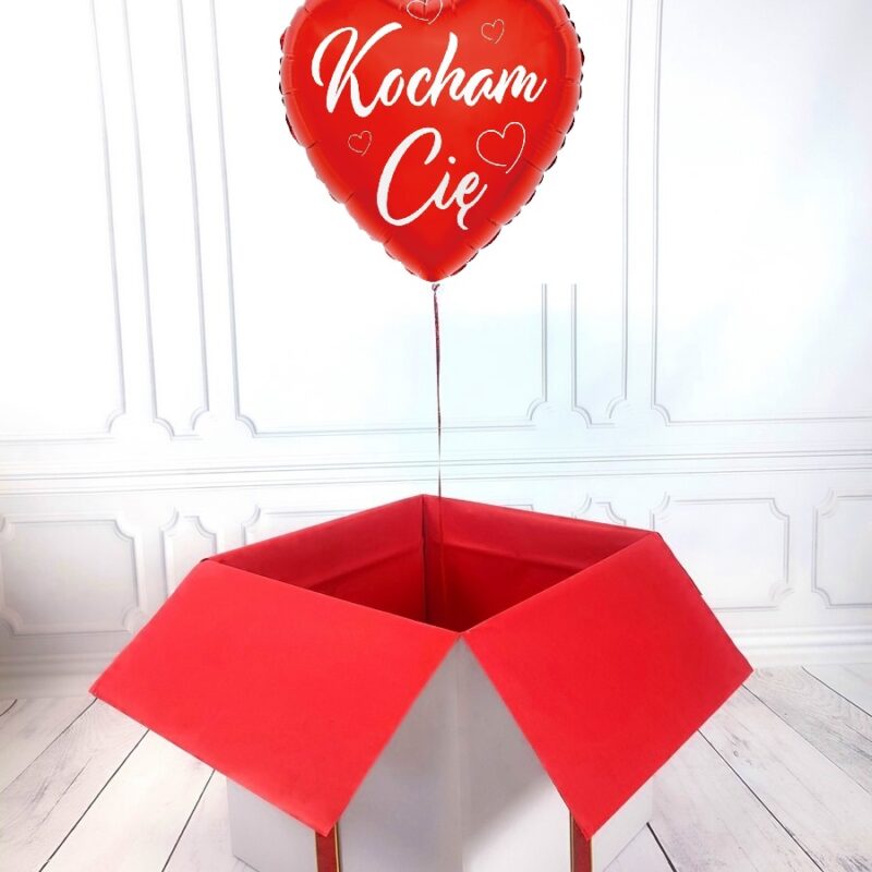 Box z balonem w kształcie serca z napisem Kocham Cię